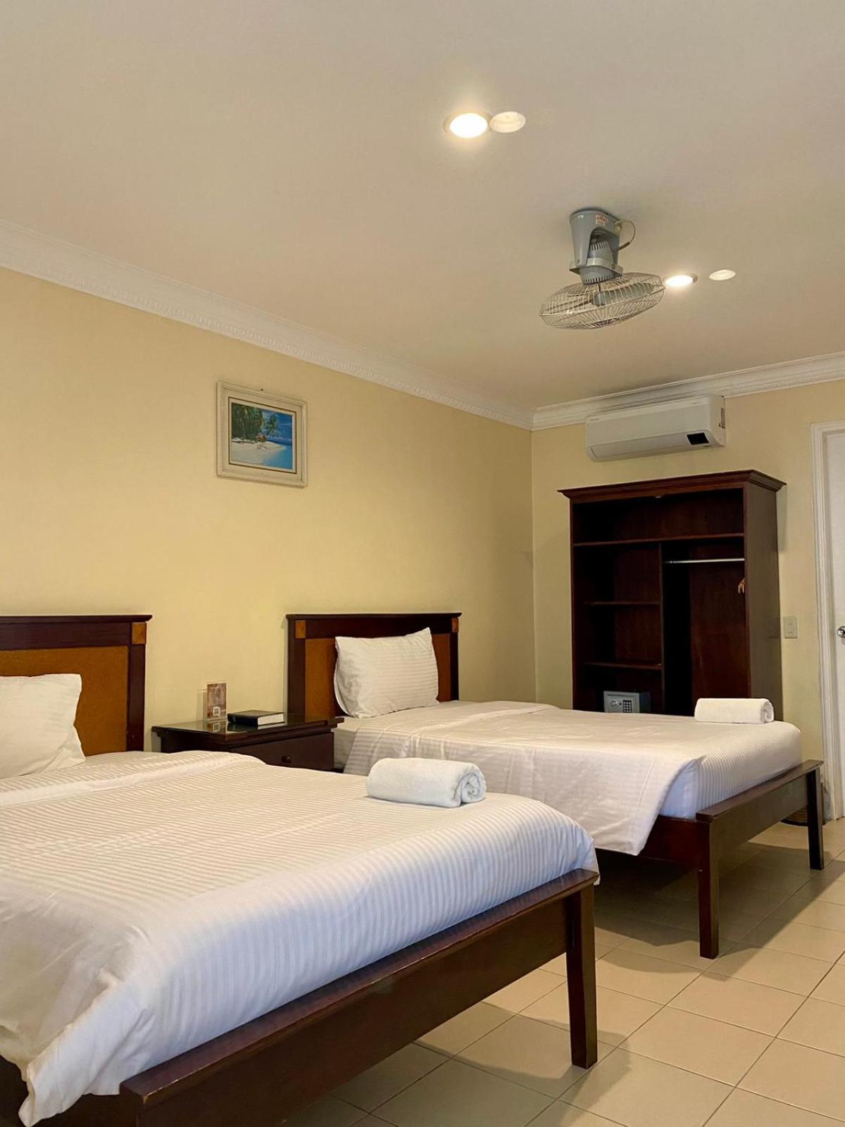 Panglao Regents Park Resort Eksteriør billede