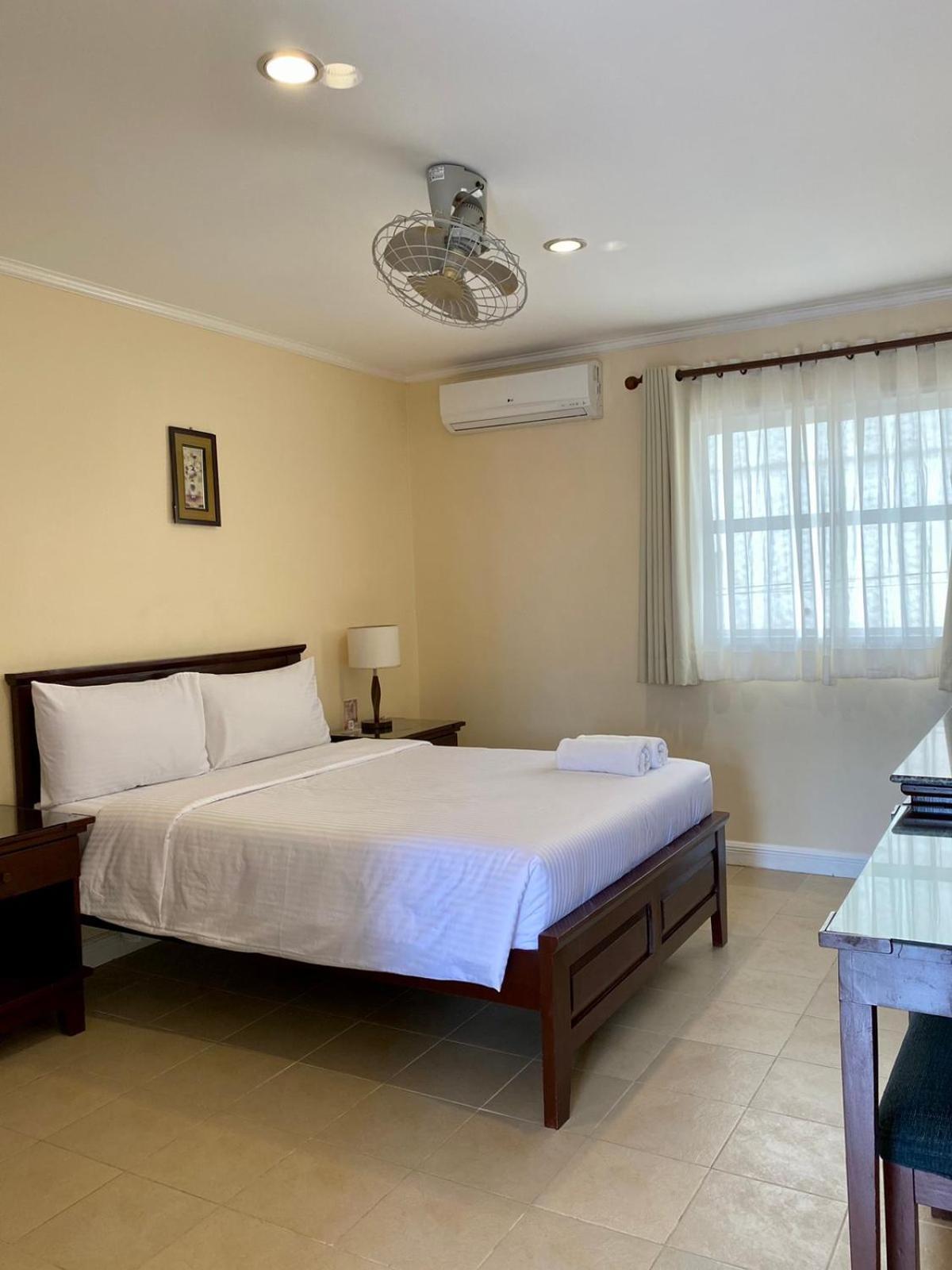 Panglao Regents Park Resort Eksteriør billede