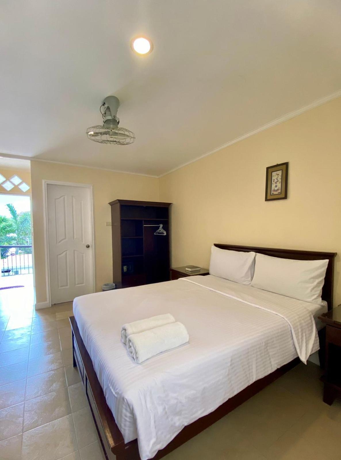 Panglao Regents Park Resort Eksteriør billede