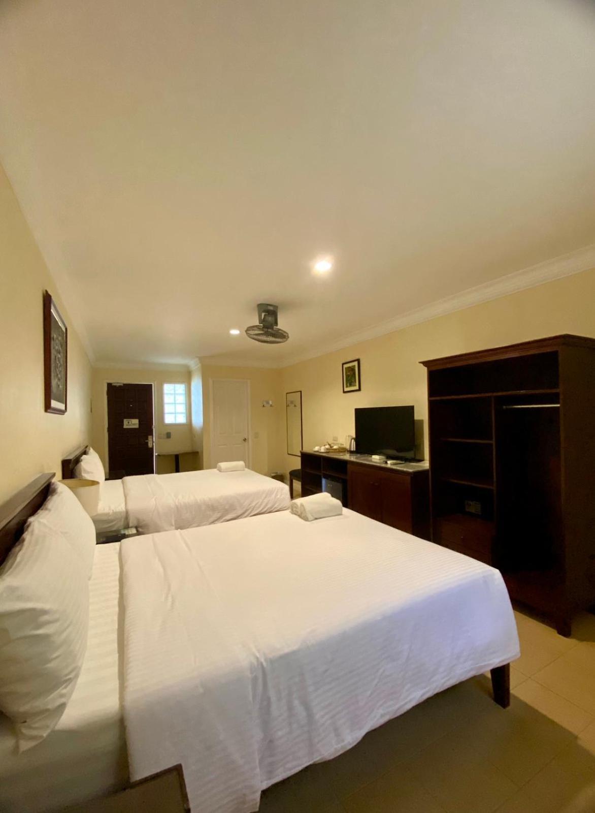 Panglao Regents Park Resort Eksteriør billede