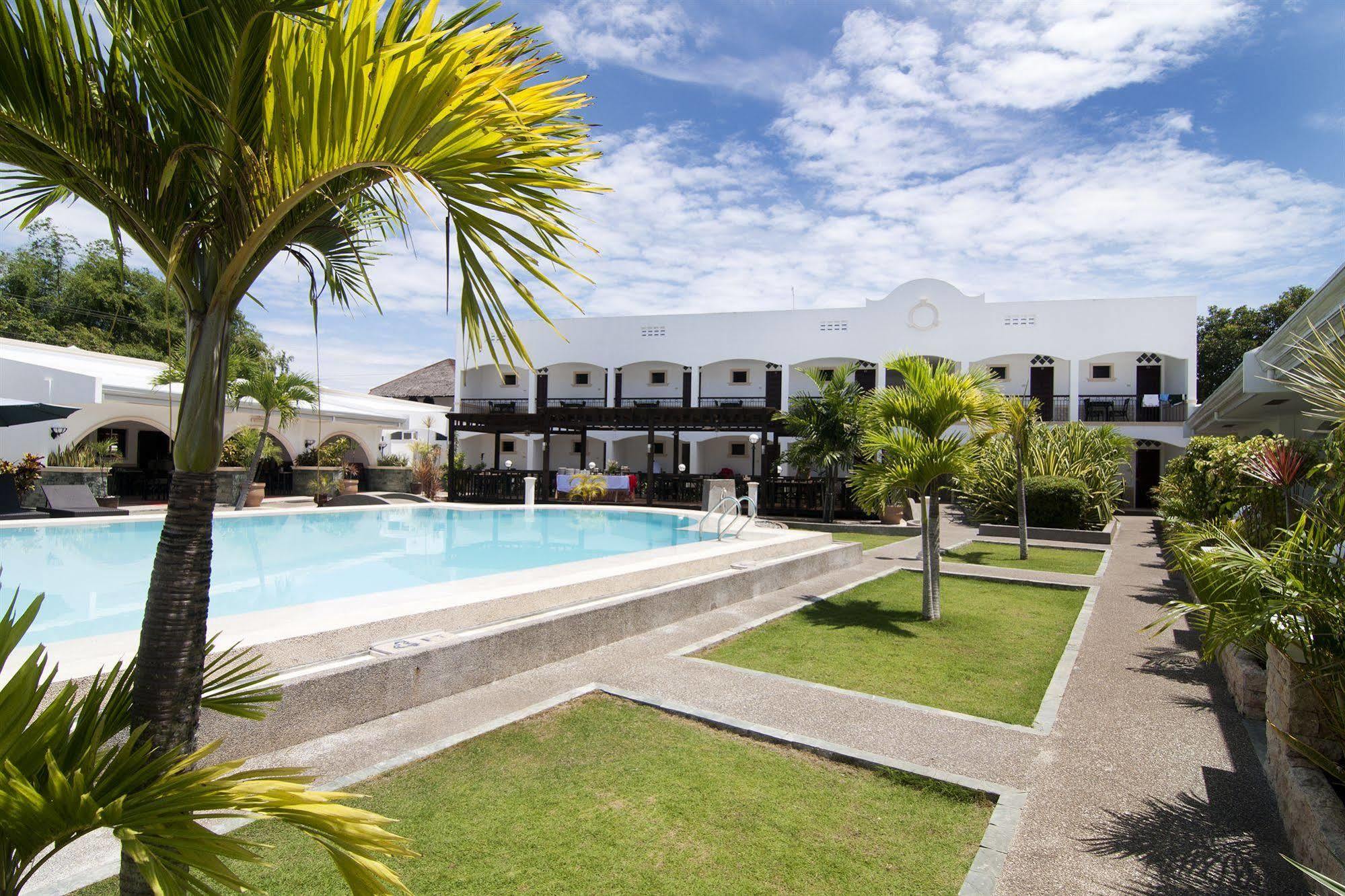 Panglao Regents Park Resort Eksteriør billede